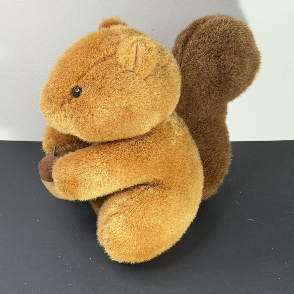 GANZ Vintage 1997 Brown Large Squirrel CH1956 Acorn Plush Stuffed Animal